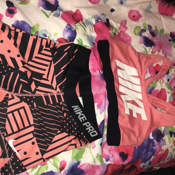 Nike Other - Nike pros and sports bra